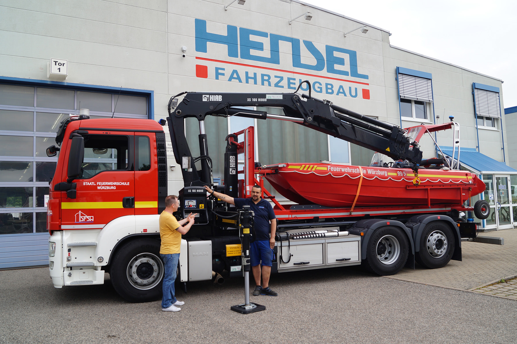 HENSEL Fahrzeugbau HIAB Service