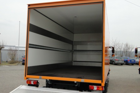 Kofferaufbau - Rösner Backstube, Ort/Kunde: Rösner Backstube, Fahrzeug: MB Atego 816 4x2, Typ: Kofferaufbau