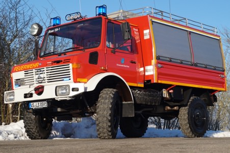 Instandsetzung Gerätekoffer RW 1 Schwarzwald-Baar-Kreis, Ort/Kunde: Landratsamt Schwarzwald-Baar-Kreis, Fahrzeug: MB UNIMOG 1300, Typ: Reparatur - HENSEL Fahrzeugbau - Auslieferung Kundenfahrzeug