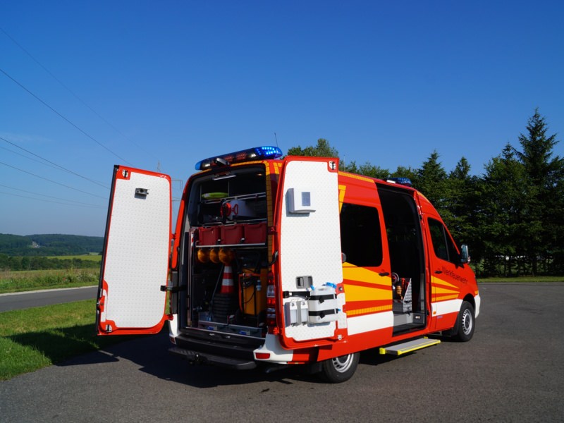 HENSEL Fahrzeugbau Auslieferungsfoto