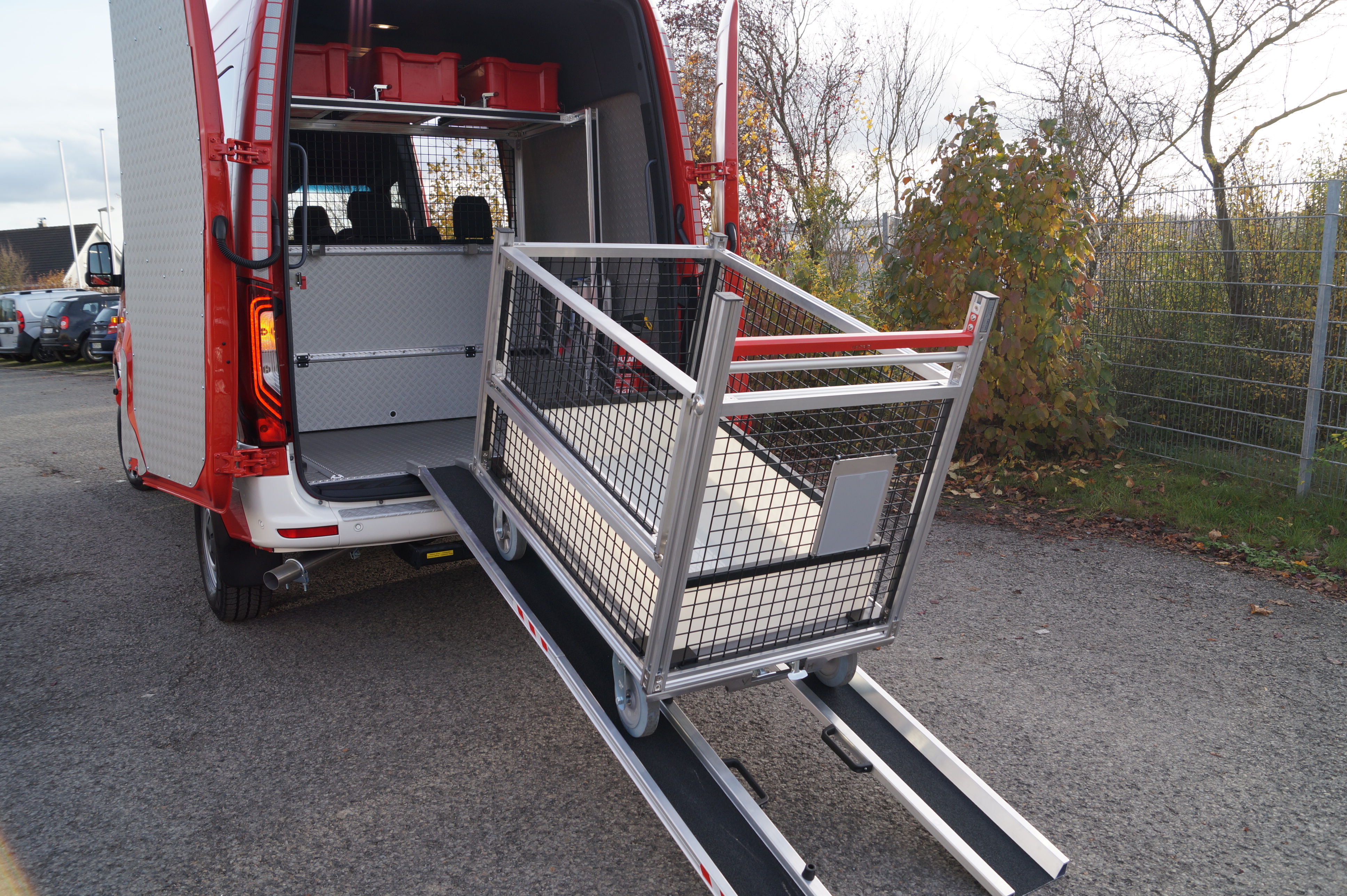 HENSEL Fahrzeugbau - MTW - Issigau, Kunde: Gemeinde Issigau