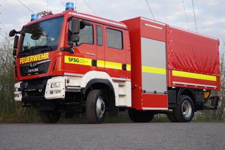 GW-L2 - FW-Schule Geretsried, Ort/Kunde: Staatliche Feuerwehrschule Geretsried, Fahrzeug: MAN TGM 13.290 4x4 BL, Typ: GW-L2 - HENSEL Fahrzeugbau - Auslieferung Kundenfahrzeug