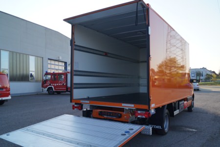 Kofferaufbau - Team Orange, Ort/Kunde: Team Orange, Fahrzeug: VW Crafter 50 Radstand 4325, Typ: Kofferaufbau